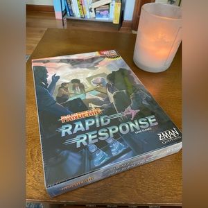 NWT - Pandemic rapid response board game - new in original packaging